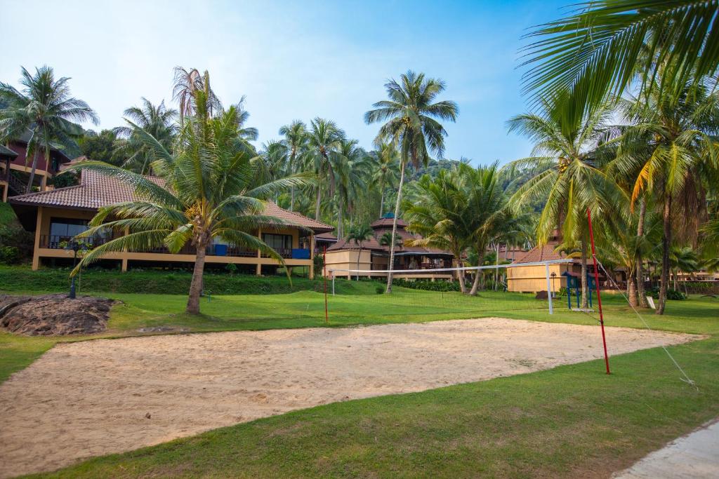 Pludmales volejbola laukums pie Aiyapura Koh Chang Resort