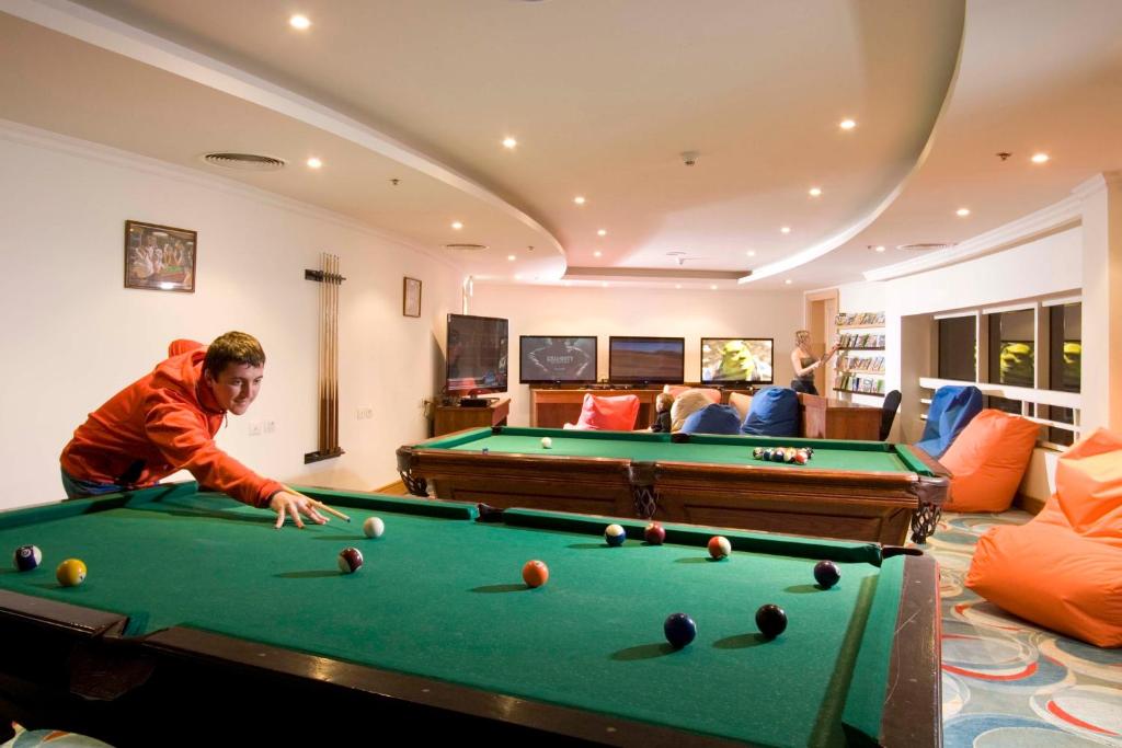 Jauniešiem paredzētā biljarda zāle Old Palace Resort Sahl Hasheesh