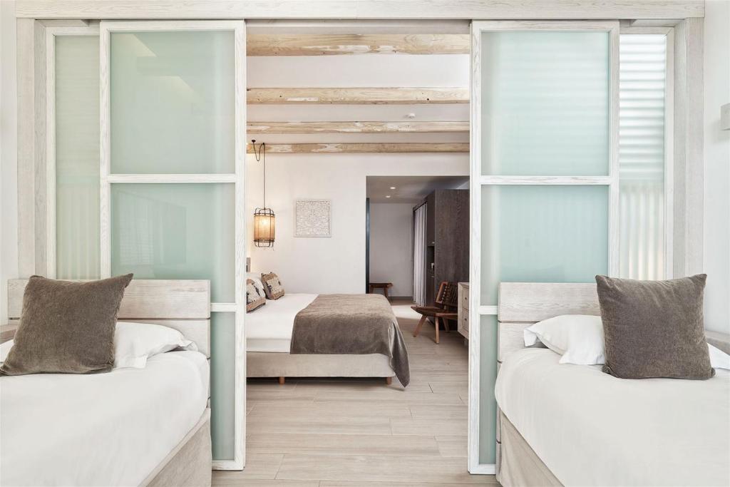 Mare Ayia Napa numurs ar modernu dizainu un divguļamo gultu