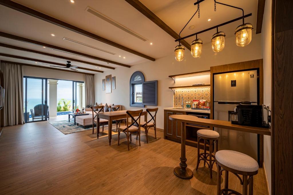 Centara Mirage Resort Mui Ne numurs ar skatu uz jūru