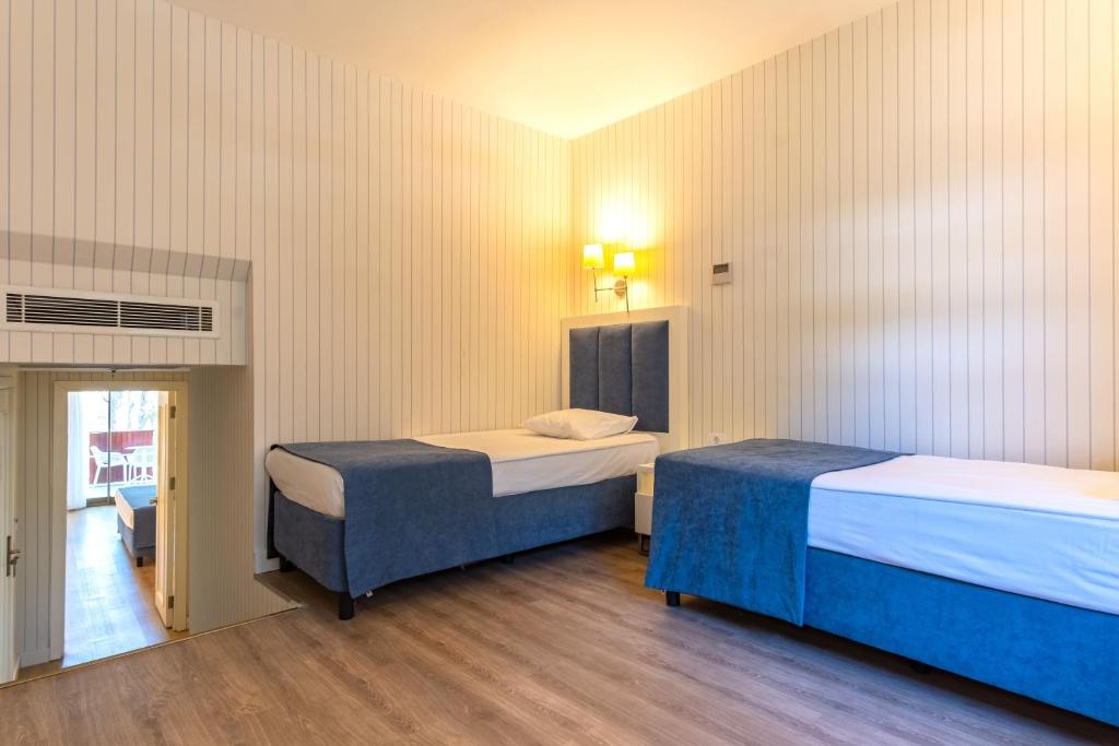 Mirada Del Mar Hotel divguļamais numurs ar mīkstajām gultām