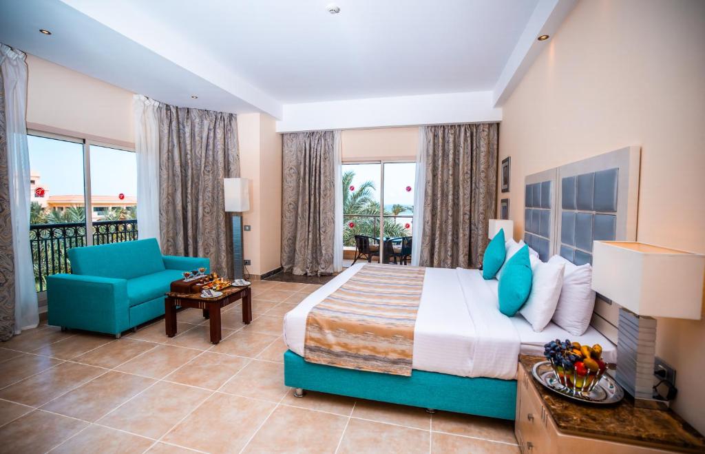 Mūsdienīgs numurs ar balkonu viesnīcā Tropitel Sahl Hasheesh