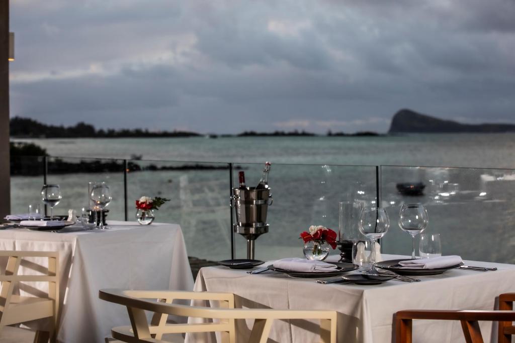 Romantiskas vakariņas piekrastē Sea Diamond Boutique Hotel & Spa restorānā.
