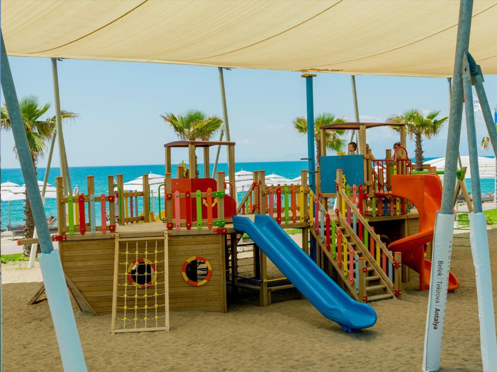 Gural Premier Belek bērnu rotaļu laukums pie pludmales