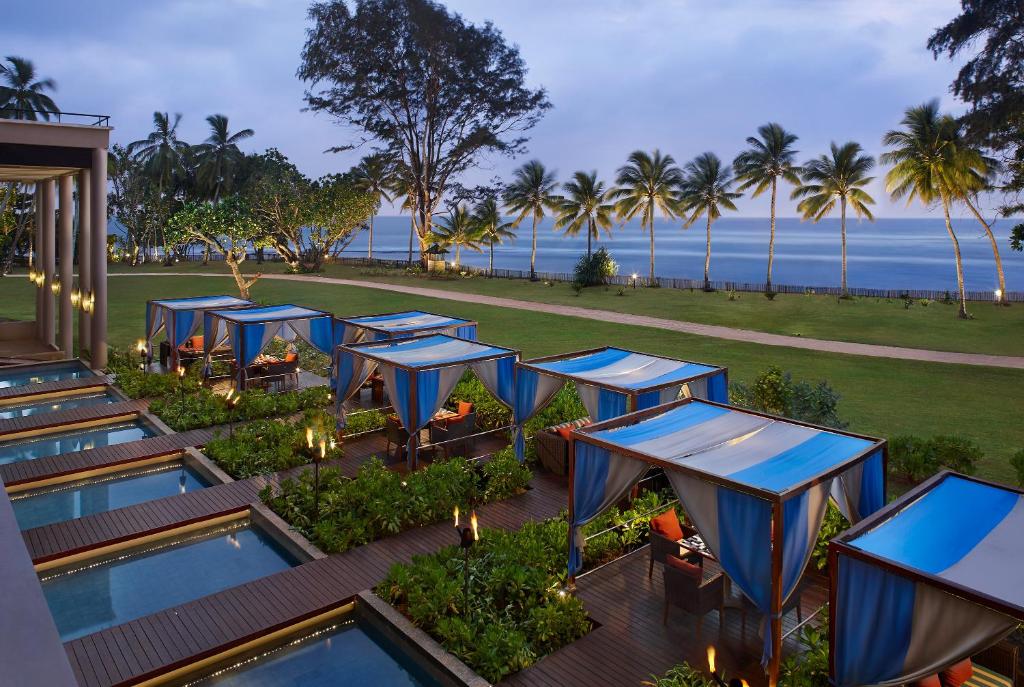 Cinnamon Bey piekrastes skats ar āra terasēm