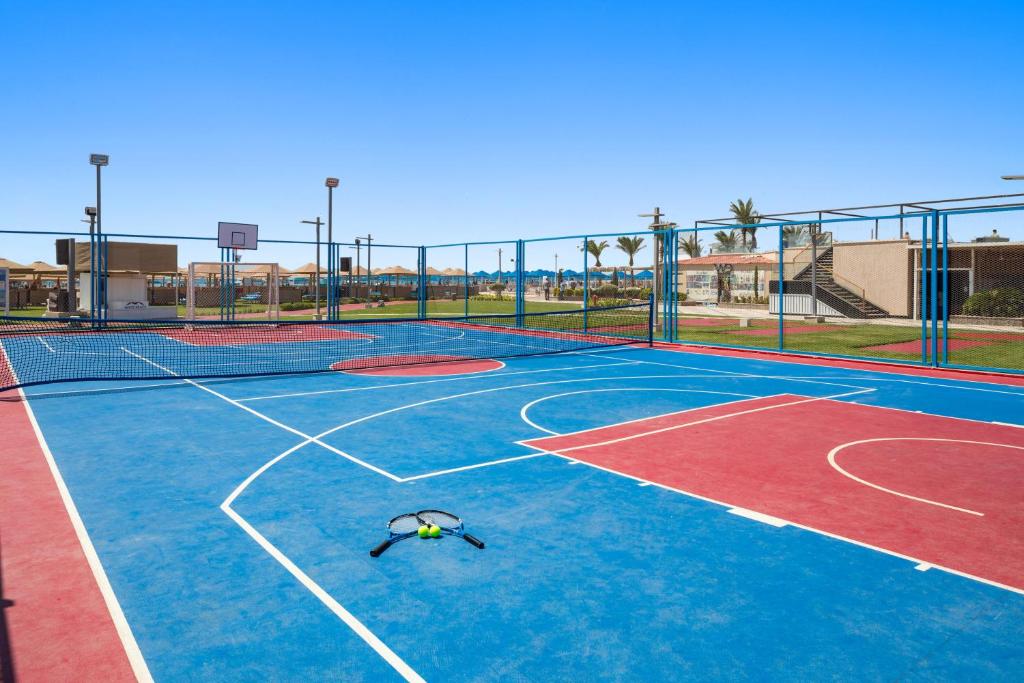 Basketbola un tenisa laukums Albatros White Beach Resort