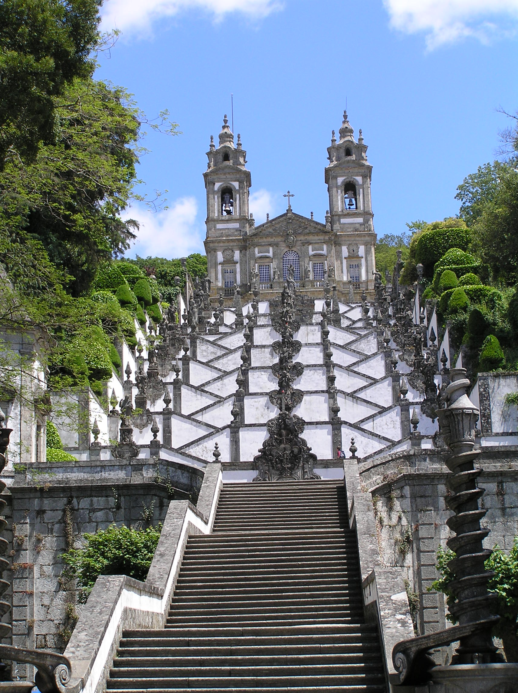 Bom Jesus do Monte Braga – monumentāls kāpņu komplekss Vanilla Travel ekskursijā