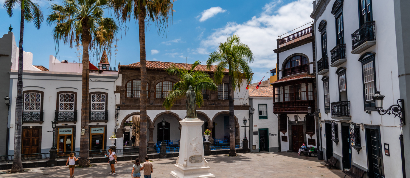 Plaza de España Tenerifē – arhitektūras šedevrs Santa Krusā kruīzā