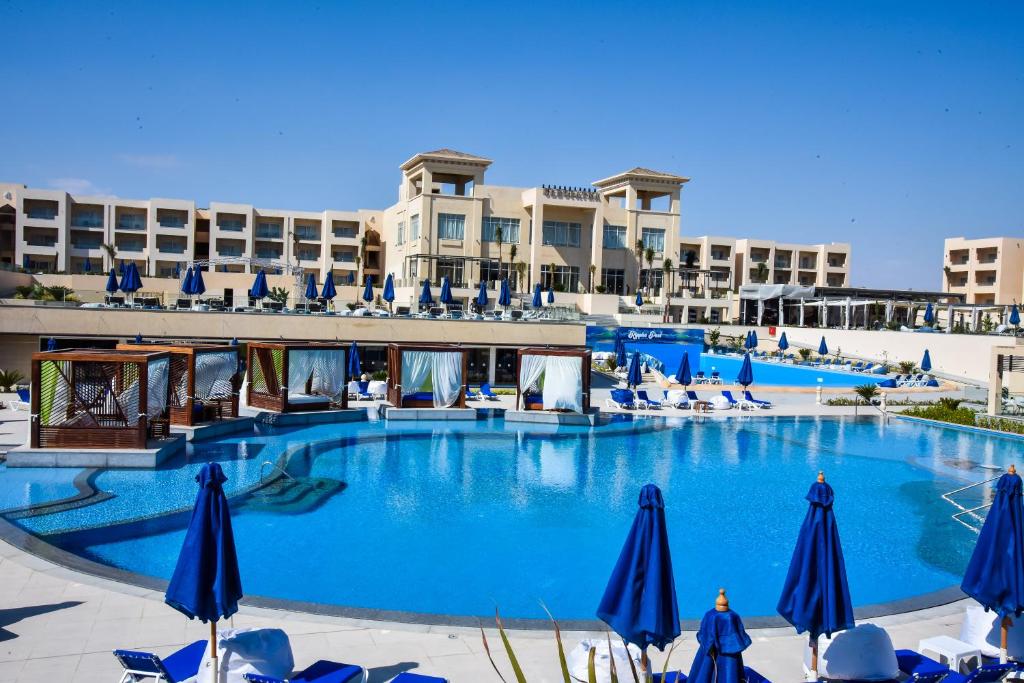 Cleopatra Luxury Resort Sharm - Adults Only baseins un ēkas eksterjers