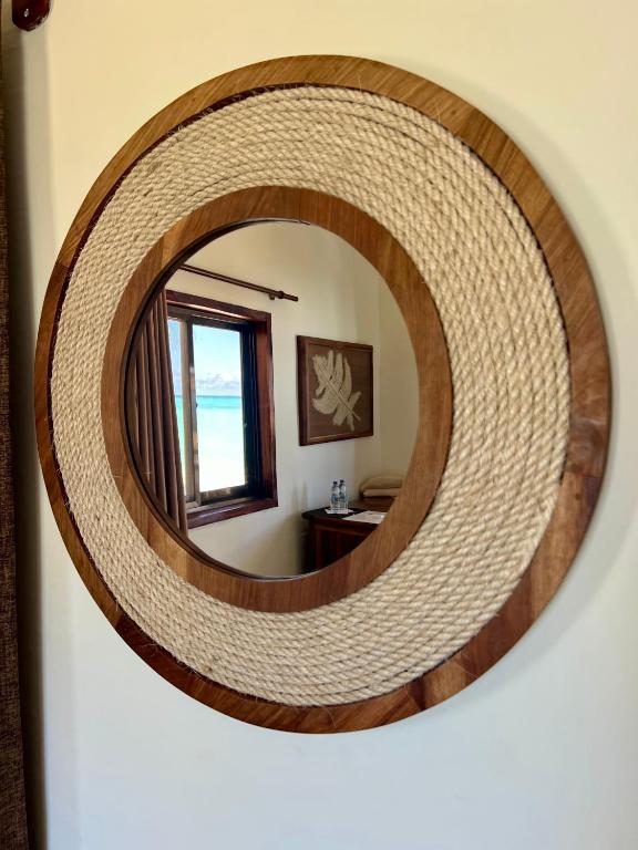 Mahali Zanzibar viesnīcas elegantais numurs ar skatu uz okeānu.