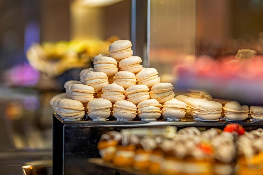 Kresten Royal Euphoria Resort makaronu kārtojums uz galda