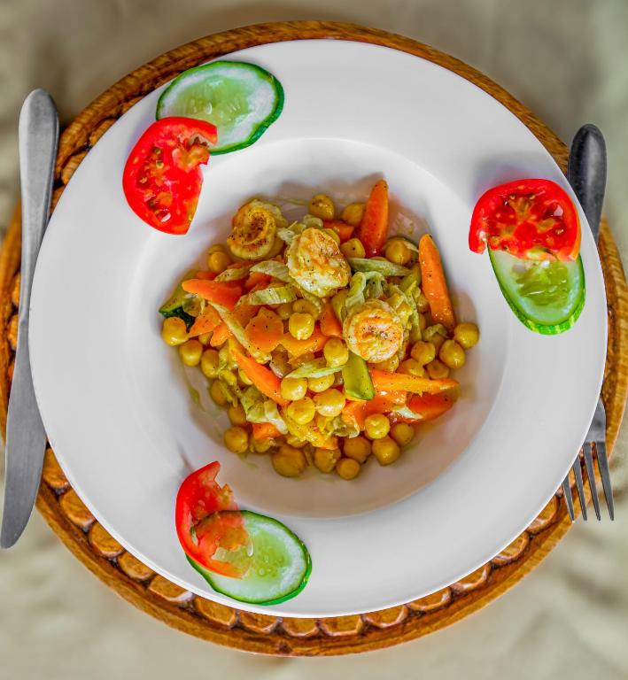 Gards jūras velšu un dārzeņu ēdiens AHG Dream's Bay Beach