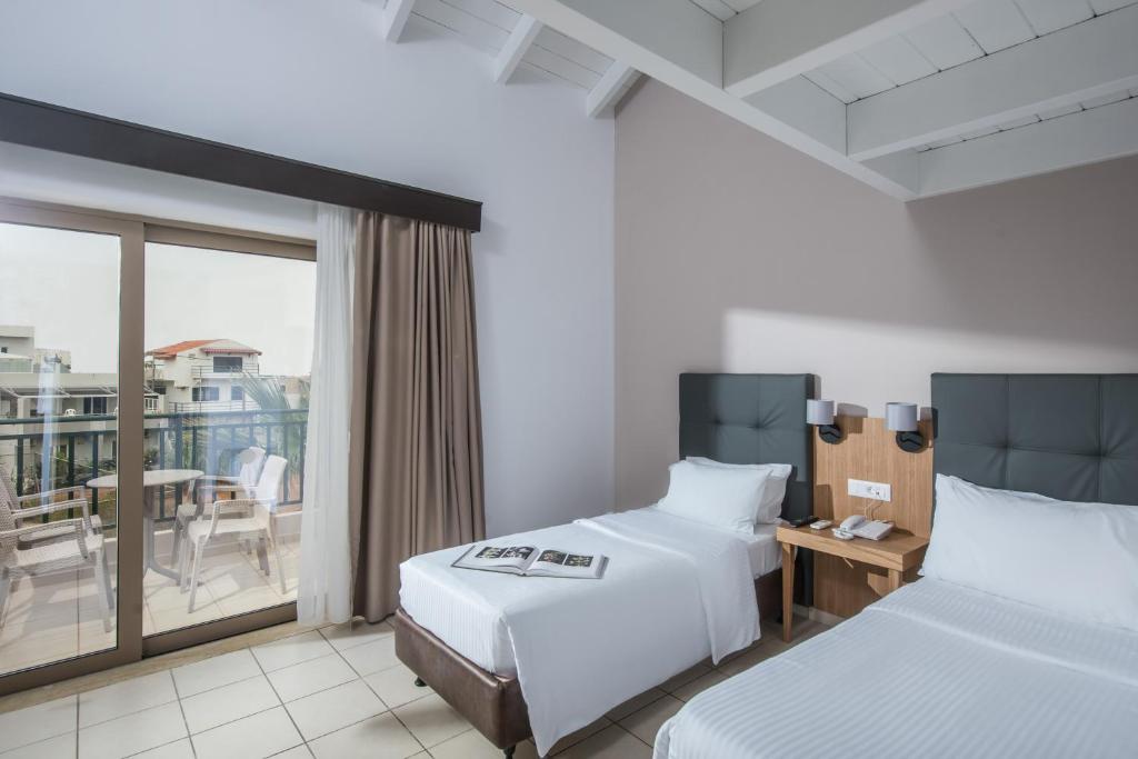 Gouves Water Park Resort numurs ar balkonu un divām gultām