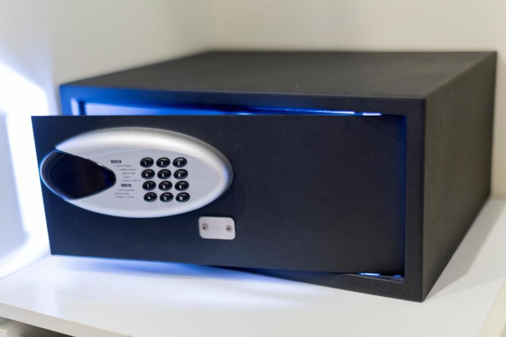 Seifs viesnīcā Dessole Malia Beach ar digitālo piekļuvi