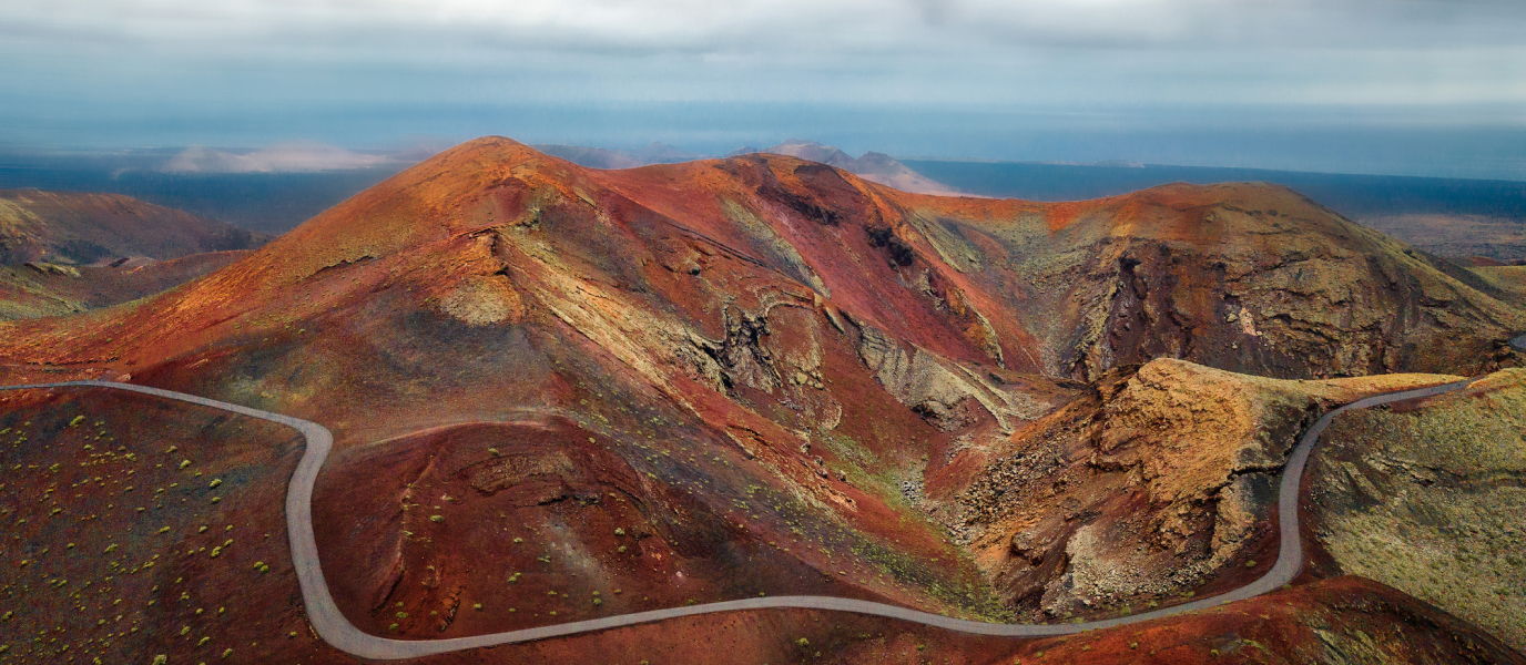 Timanfaya Nacionālais parks Lanzarotē - vulkānisko ainavu brīnums Portu iepazīšanā