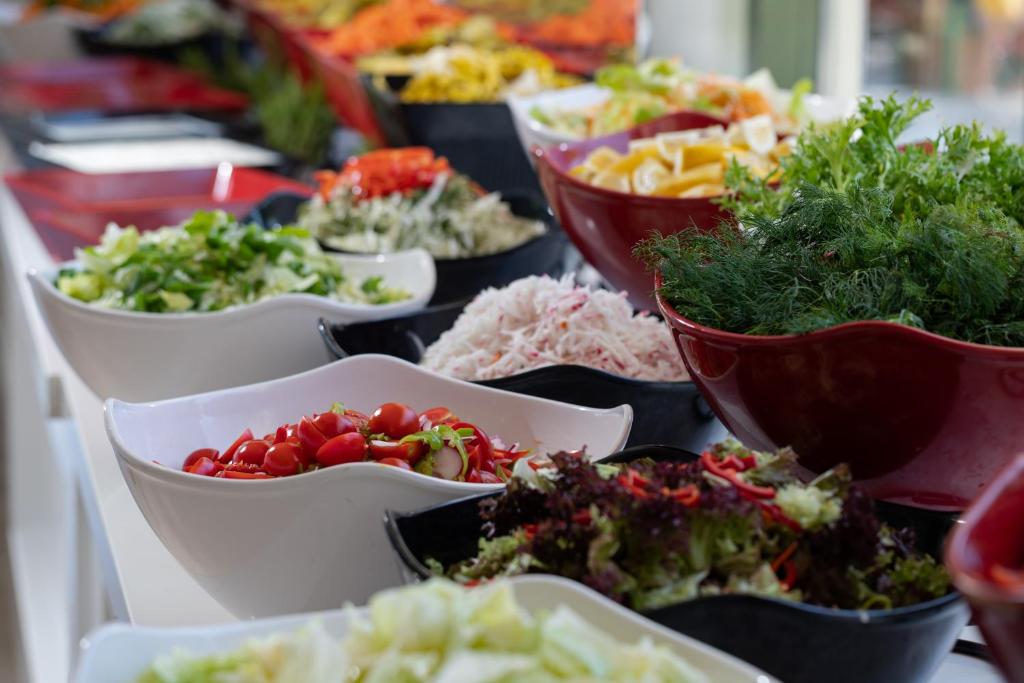 Svaigu dārzeņu un salātu bufete Anadolu Hotels Didim Club