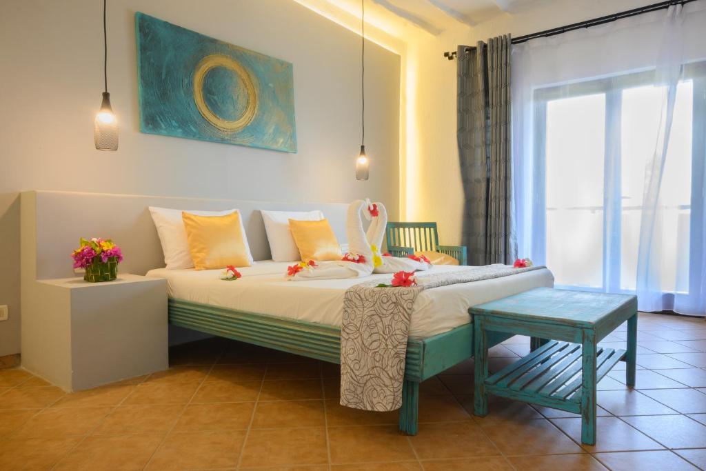 Numurs ar mākslas darbu viesnīcā VOI Kiwengwa Beach.