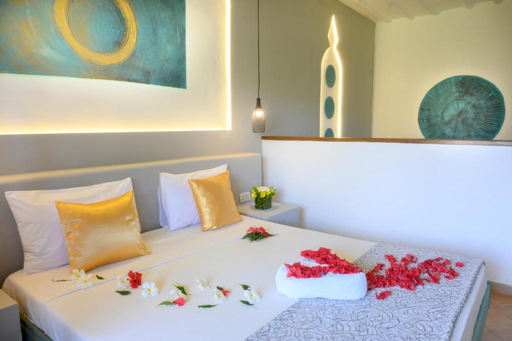 VOI Kiwengwa Beach elegantais numurs ar dekoriem.