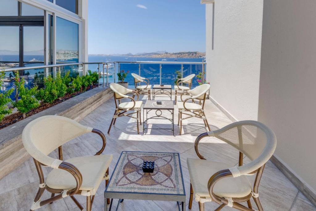 Terase ar skatu uz jūru Diamond of Bodrum Hotel