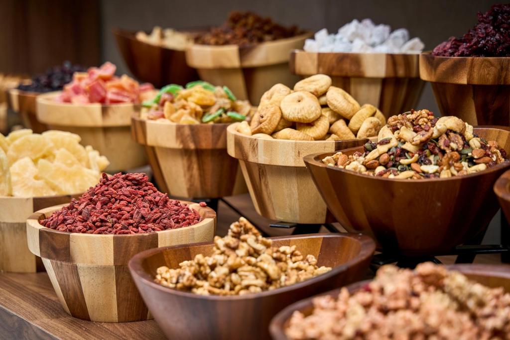 Izsmalcināts uzkodu stūris Lindos Grand Resort & Spa