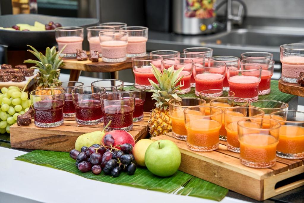 Augļu sulu bufete Lindos Grand Resort & Spa