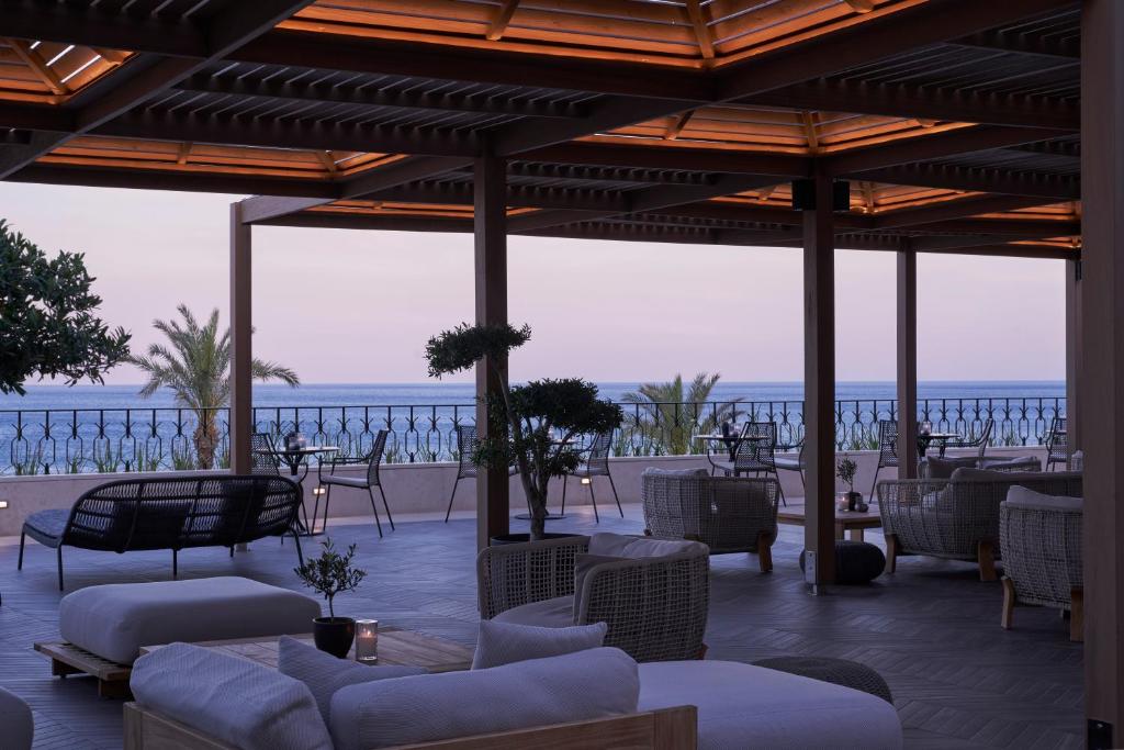 Atlantica Imperial Resort terases zona ar skatu uz piekrasti