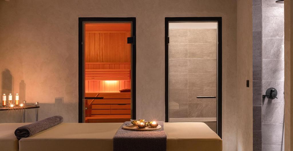 Helea Lifestyle Beach Resort spa ar saunu un relaksācijas zonu