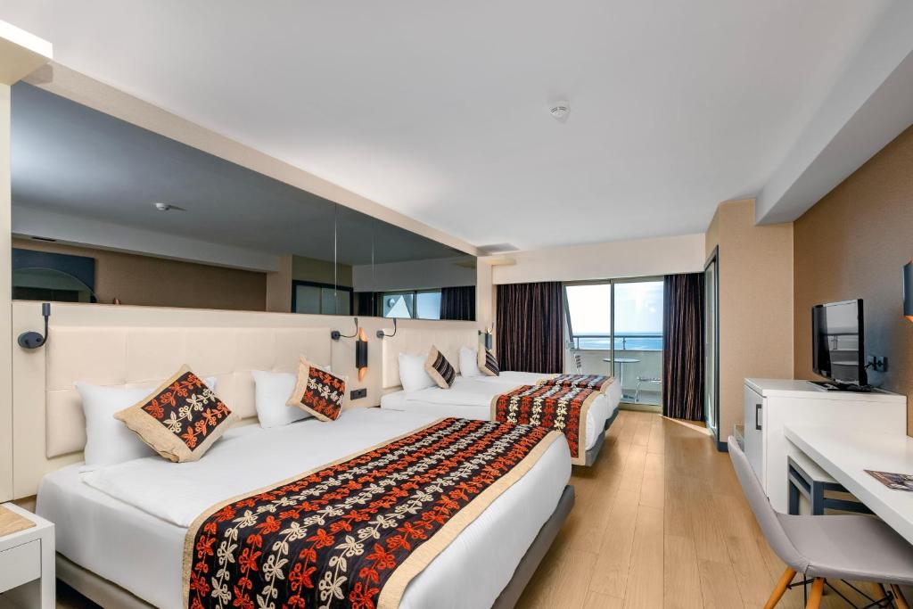 Mūsdienīgs numurs ar divām gultām Long Beach Resort