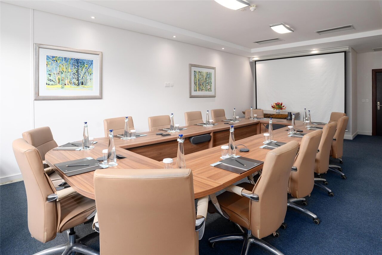 Kempinski Seychelles Resort moderna sanāksmju telpa biznesa pasākumiem