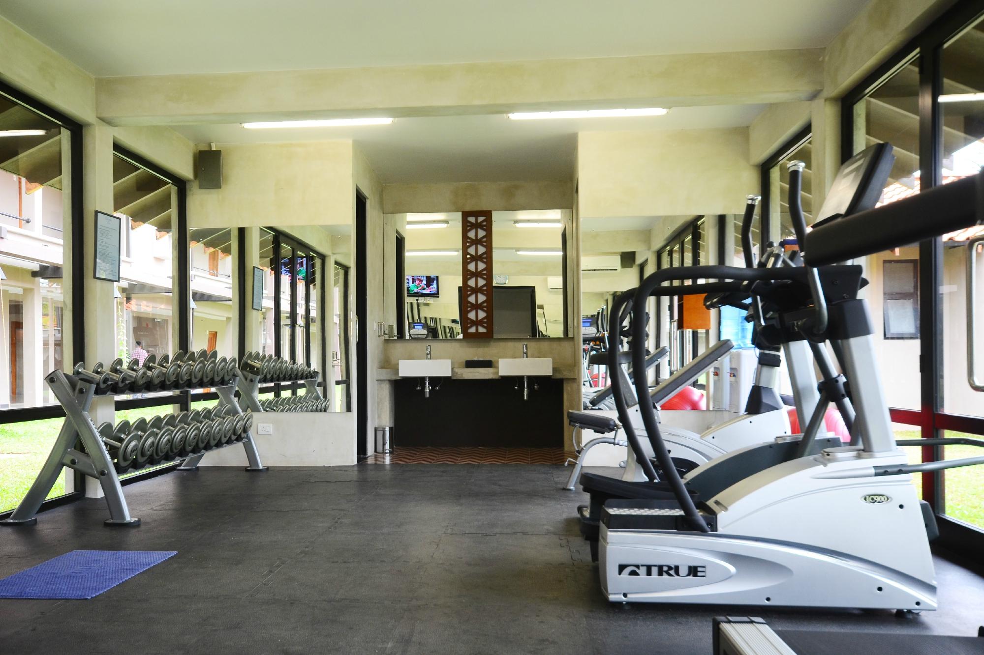 Cinnamon Bey trenažieru zāle ar modernu aprīkojumu