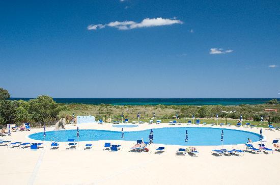 Baia del Porto baseins ar skatu uz jūru