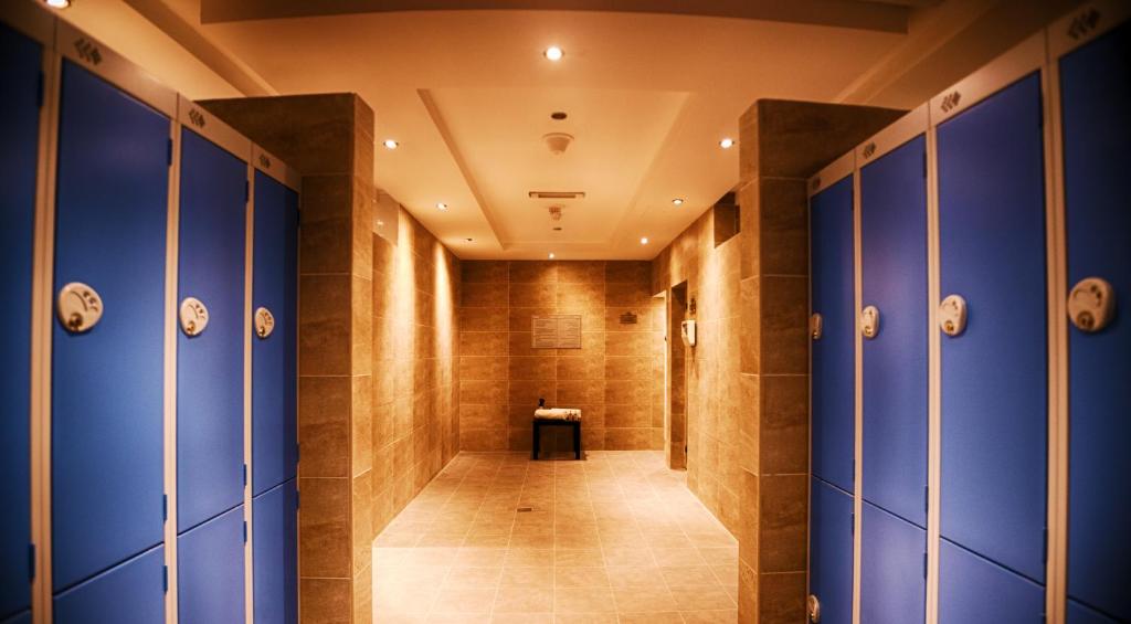 Rose Park Hotel Al Barsha ģērbtuve ar skapīšiem