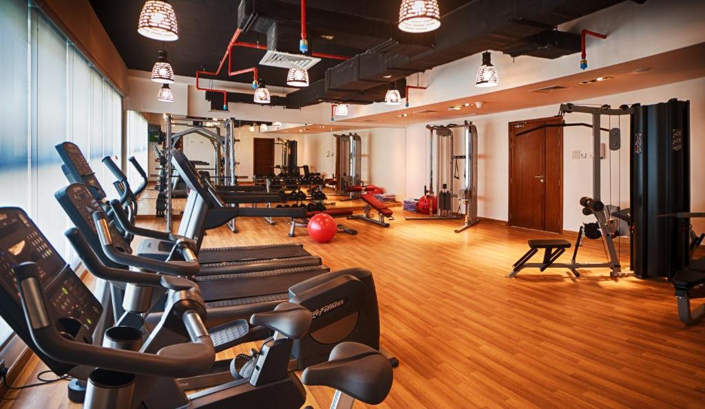 Rose Park Hotel Al Barsha modern fitness center