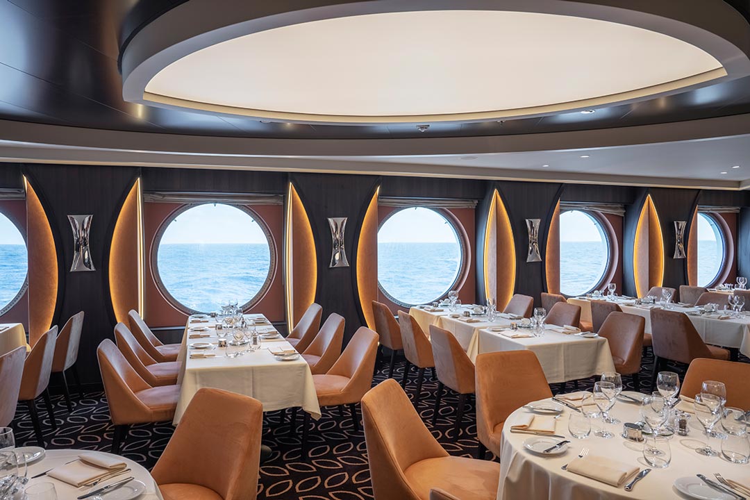 La Foglia restorāns - eleganta vakariņas un glauns šampanietis MSC World Europa kruīzā