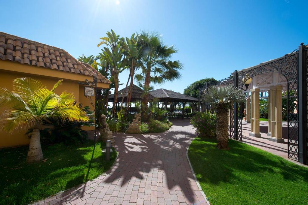 Tropu dārzs Hotel IPV Palace & Spa teritorijā