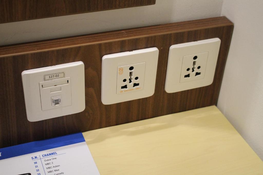 Kontaktdakšas un interneta pieslēgums Citymax Bur Dubai numurā