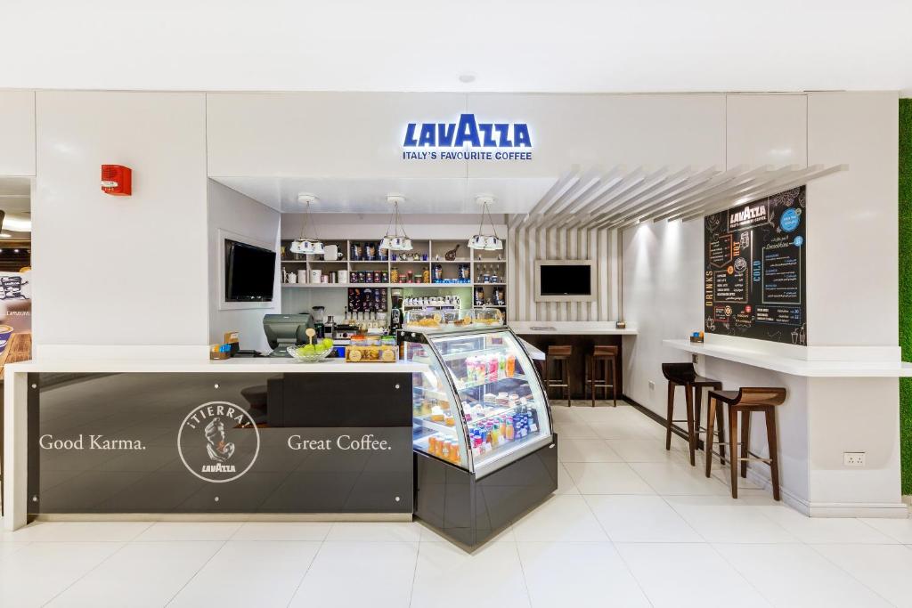 Citymax al Barsha kafejnīca ar Lavazza zīmolu.