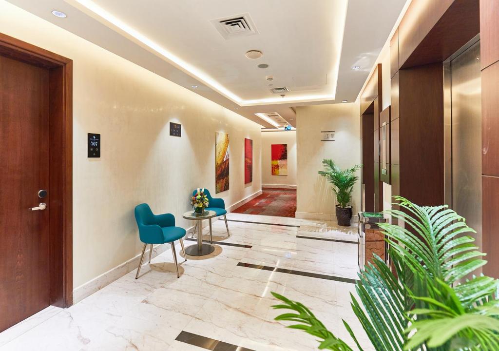 Rose Plaza Al Barsha elegants koridors ar modernu dizainu