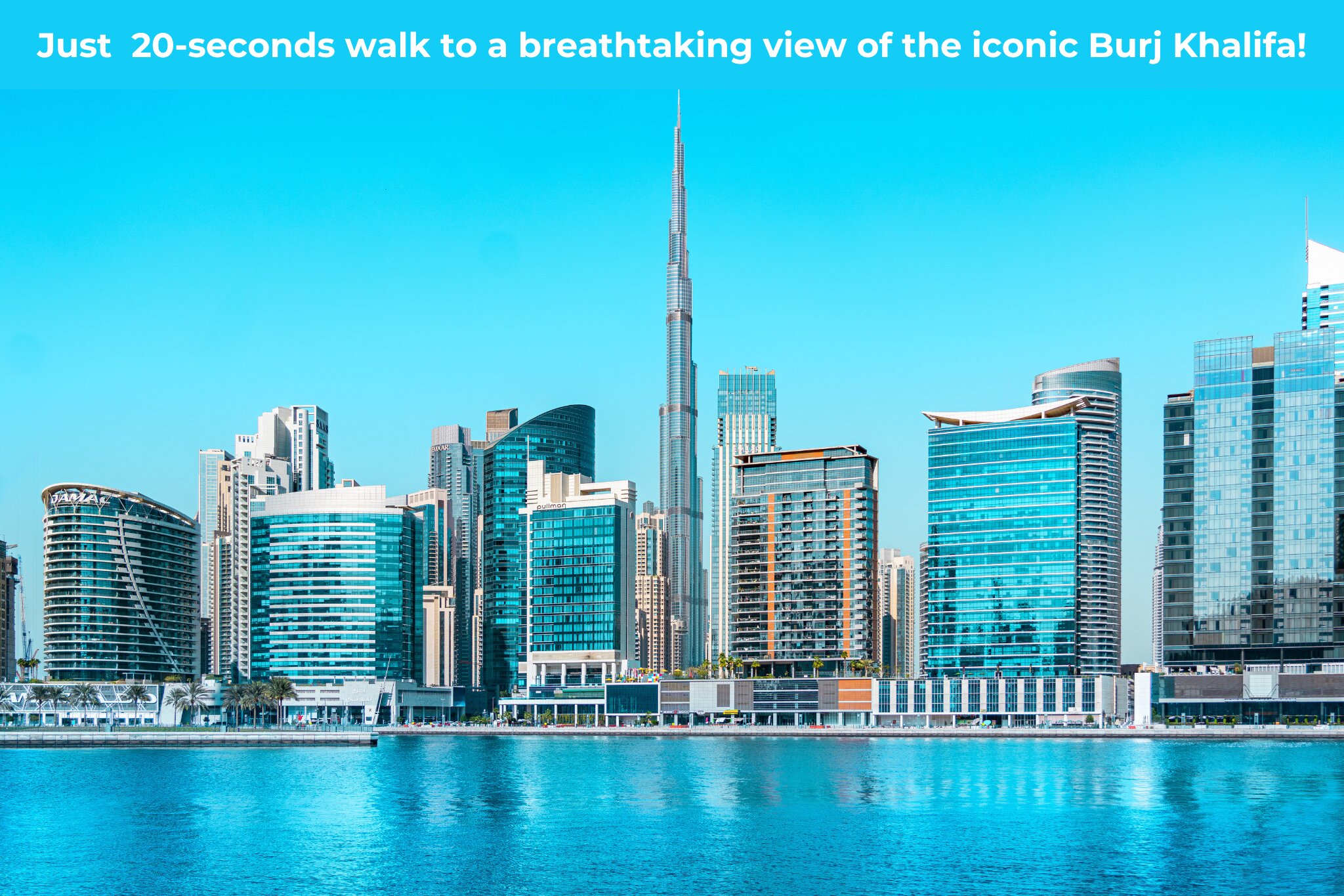 Pārsteidzošs skats uz Burj Khalifa un modernajiem debesskrāpjiem Dubaijā, kas atrodas blakus ūdenim. Ideāla vieta tūristiem un pilsētas apmeklētājiem. panoramic view with beach and pools