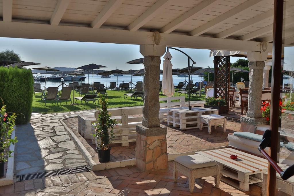 San Paolo viesnīcas terase ar skatu uz jūru