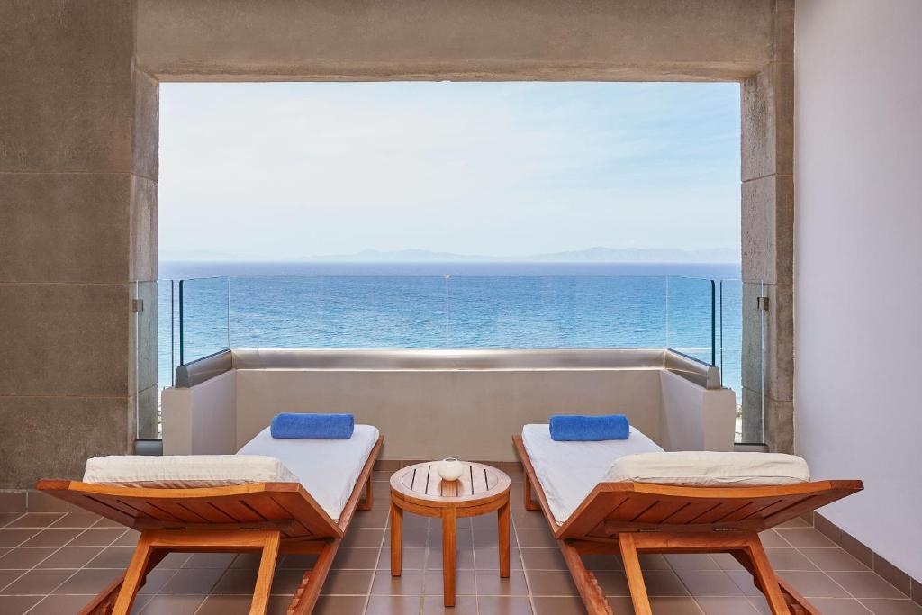 Skats no balkona uz jūru Sheraton Rhodes Resort