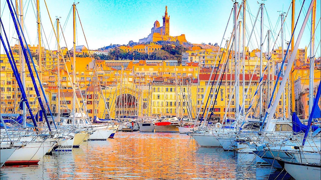 Vecais osta Marseļā – gleznainas laivas Vieux Port ar Vanilla Travel kruīzā