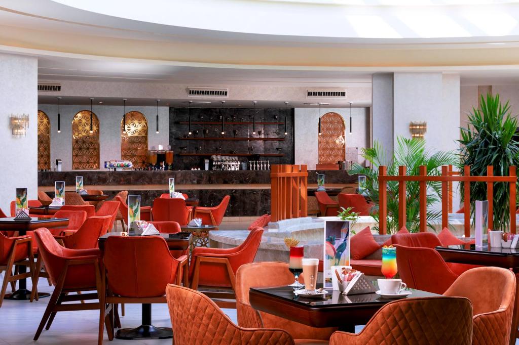 Pickalbatros Palace Sharm El Sheikh viesnīcas elegantais restorāns