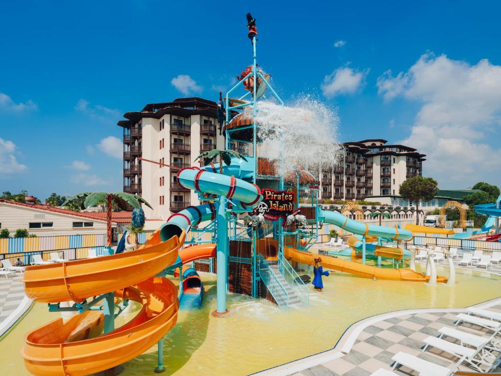 Bērnu ūdens atrakciju parks Selectum Family Resort Belek.