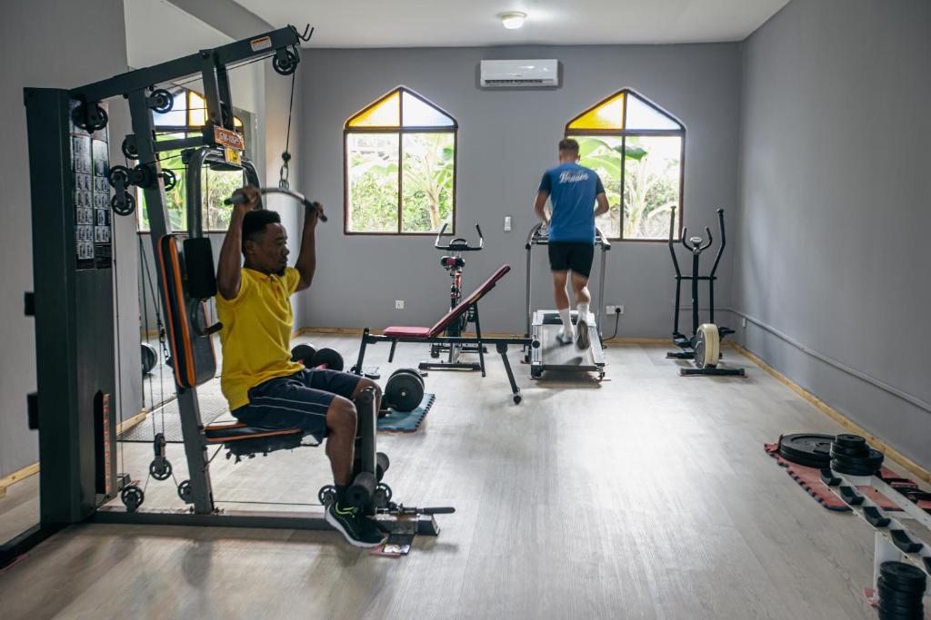 Treniņš sporta zālē AHG Waridi Beach Resort & Spa