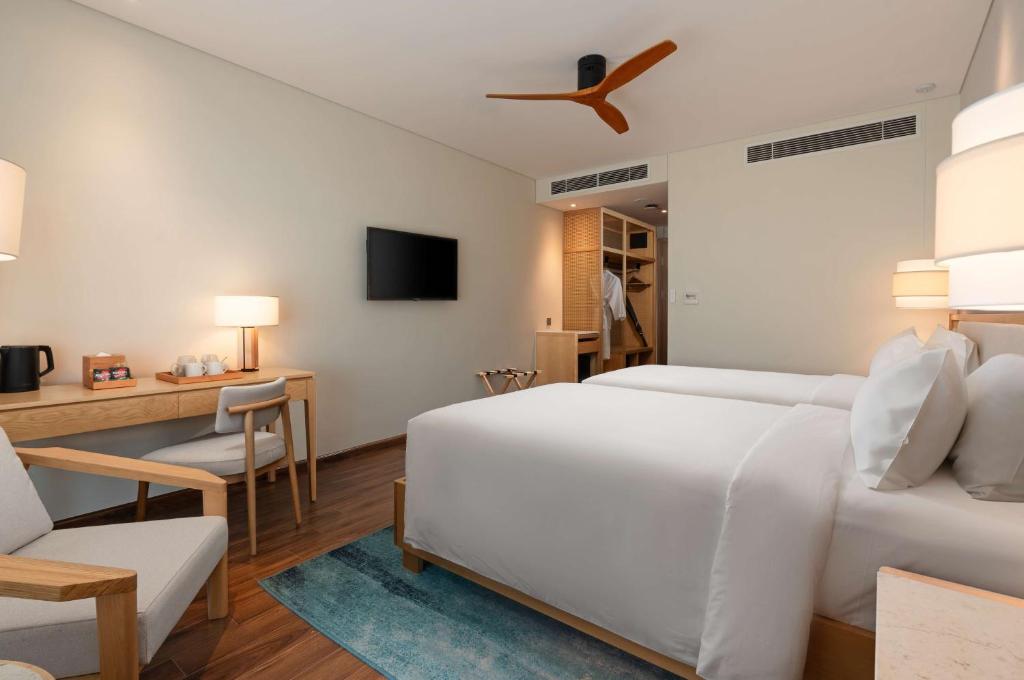 Radisson Resort Mui Ne numurs ar modernu interjeru