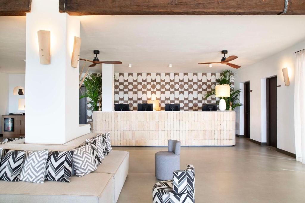 Mangia's Santa Teresa Sardinia viesnīcas elegants vestibils