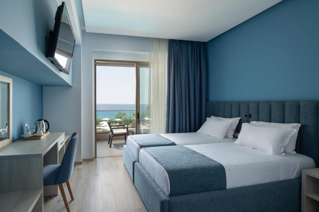 Mūsdienīgs numurs ar divām gultām Sea Coast Resort Halkidiki piekrastē