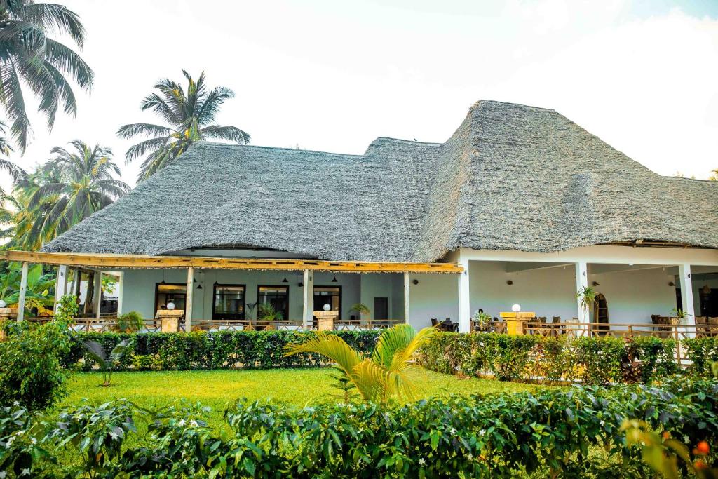 Tropu stila ēka SBH Monica Zanzibar viesnīcā