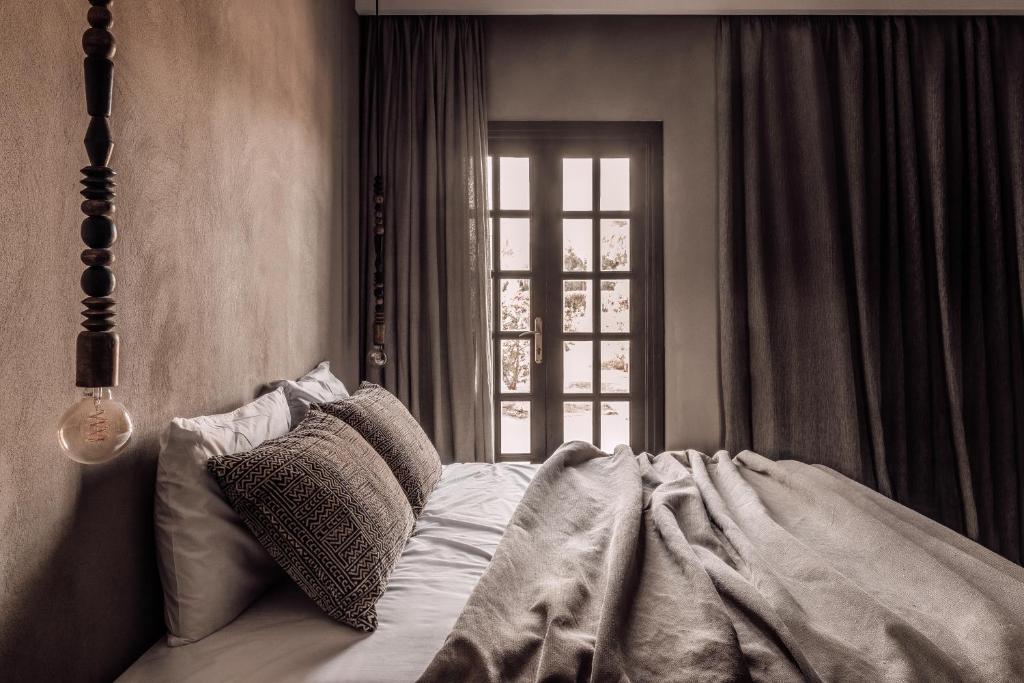 Mūsdienīgs numurs viesnīcā Cook's Club El Gouna ar ērtu gultu un dārza skatu